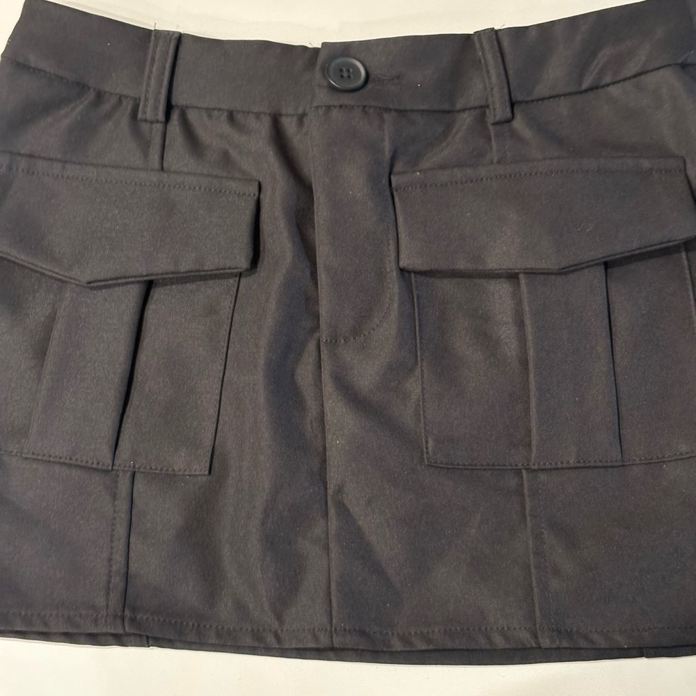 Verdusa Black Flap Pocket Low Waist Cargo Mini Skirt Size XS NWT